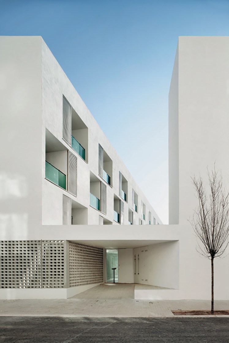 edilizia-sociale-barcellona-grnd82_1