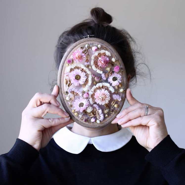 olga-prinku-balizroom-embroidery-flowers-dried-primavera-flower-design
